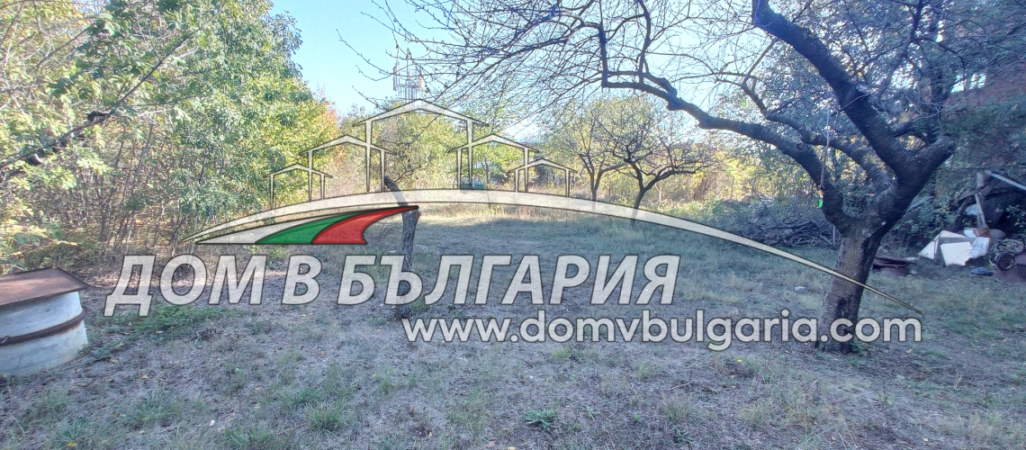 ПАНОРАМА!!!ЛИЦЕ НА ДВЕ УЛИЦИ!!!МНОГО ДОБЪР ДОСТЪП!!!